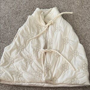 Anthropologie Cream Floral Comforter